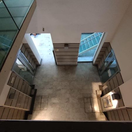 Appartamento Al Teatro ليفورنو المظهر الخارجي الصورة